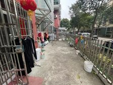 碧海云居,一楼带大花园,业主自住三房,置换诚售可议价欢迎咨询