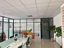 枣山路地铁口!精装带家具!拎包办公!免费停车!高端写字楼1块