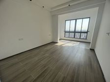 开发商急了!1w拿房还送装修!还送车位!房源不多!详情致电!