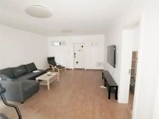 佛山静苑 带车位地下室 诚意出售 小三室配套齐全有钥匙