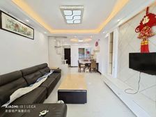 星河丹堤花园南北朝向3居1卫带有花园靠谱出售