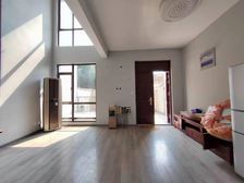 绿地朱家角1号(18 4室2厅3卫 简单装修 680万元