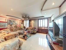 北航南门 太月园东南大三居 户型方正 采光视野好 诚售好房!