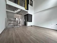 中骏御景台 4室2厅4卫 精装修 690万元