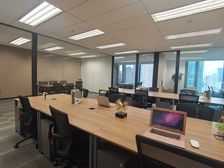 淮海中路 新天地 精装办公人均2600月 邻企业天地瑞安广场