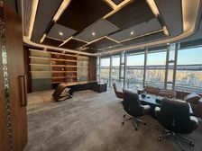 福田CBD 世纪中心1号楼200一2000平带家私