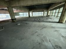 和睦新村旺铺出租!近地铁站,人流量旺!高性价比!无中介费!!