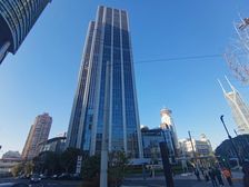 业主直租!人民广场标志性!天安中心中区广场保时捷楼上永新广场