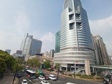 人民广场地铁口明星楼盘!精装修家具!来福士广场旁!3个隔间2
