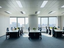 地铁口(绿地中心 含税专票)定制装修(免费会议室 接待区)