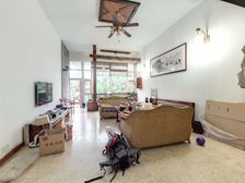 黄旗山 国贸旁 体育馆 东华光明 地铁口 复式楼