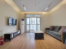 紧邻联航路地铁,浦江板块南北通两房,房东诚售,价格可谈,