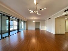 香港业主降价1000万急售!高区看太平湖全景!10米长大横厅