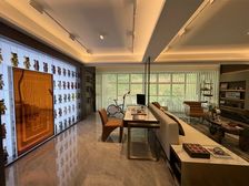 商圈旁 近地铁 小高层 纯板房 143平天然氧吧