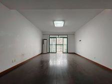 06年品质小区丨 电梯小高层丨高区南北通透 !附赠产权车位丨