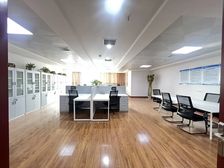 华贸中心—万达广场—现代城—精装修带家具,随时看房