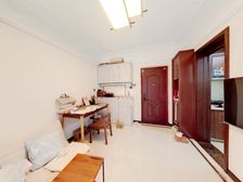 保利香槟 1室1厅 南