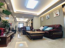 联排别墅,实用面积300平,豪装空关,卖房回老家发展,诚意出