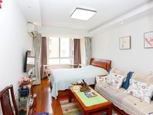 新出1梯3户,双南2房1厅,精装修,满五年,着急出售,随时看