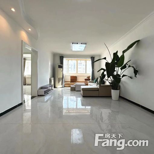 北京大学燕东 清崋大學南门 蓝旗营小区 电梯房3居室