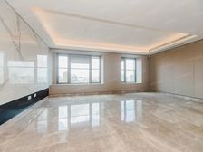 全新带露台顶复,全南全明全新,独用30平米独享露台!