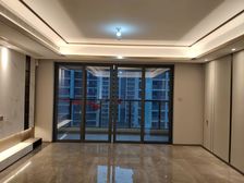 龙湖天玥 147平4居 南北向精装修 方便看房