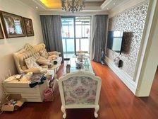 华府海景 电梯海景房 满五 中间楼层采光好 南北通透。