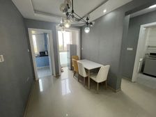 桃浦板块(次新房)婚房装修,全朝阳,满五年税少,高区带车位