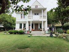 业主来电 出售精装小白楼 集中花园600平米