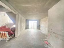 电梯复式 纯毛坯房 大露台双层设计 套内私人空间 位置好