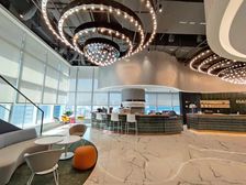 实拍!精装修带家具 恒隆广场 地铁口 好招人 视野好高端办公