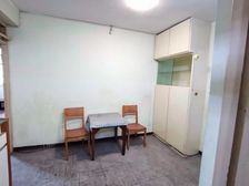 小区中央位置 中间楼层采光好 近地铁 购物方便 医疗配套成熟
