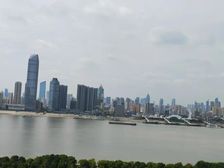 传家重产!联投中心,武昌滨江毛坯江景大平层,视野无遮挡