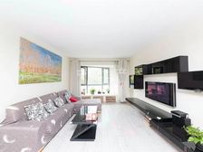 老业主钥匙委托,大客厅76平,单价10万诚意出售。价格可谈