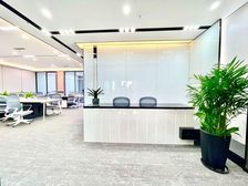 武侯区红牌楼 华瑞中心 4隔间 18工位 高区通透 精装现房