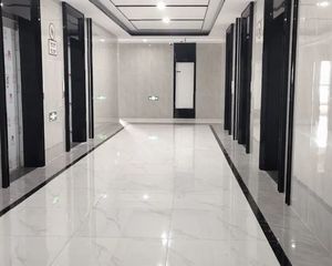 清盘特价 梅溪湖金茂地铁旁高端写字楼,使用成本低,大小面积有
