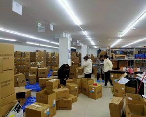 带货梯!汽车南站 环保科技园 500平办公楼 厂房 出租出售