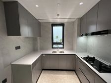 亦庄经开区109平三居室、精装修、智能家具、0费用找我反费