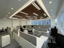 上地街道丨气派大堂丨三面采光丨精装带家具丨正对电梯丨随时可看