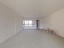 华润金悦湾 中间楼层,户型通透,楼间距开阔,中庭视野,采光足