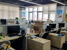 北五环来广营时代凌宇办公室200平精装带家具地铁附近