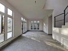 绿地国际山庄花园700平宋庆龄 旁品质独栋 各付税随时看