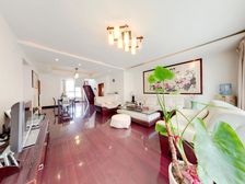 国信滨河雅居 7层电梯洋房顶跃,带屋顶花园,位置安静