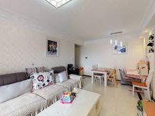 锦江国际花园 3室1厅 西南