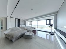 开发商精装修 此新房 未入住过人 户型方正