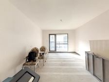 中海新都会 不临沈阳路的房子 看房随时