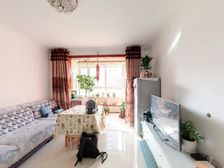 精装两居,南北通透,诚心出售,价格可谈