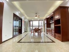 送2车位 181平4居 南北向豪华装修 方便看房