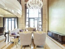 急急急,530平顶楼复式,无个税,保养如新,空中别墅