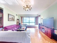 香域中/央花园,阔绰大气四房,南北通看香蜜公园,业主诚心卖!